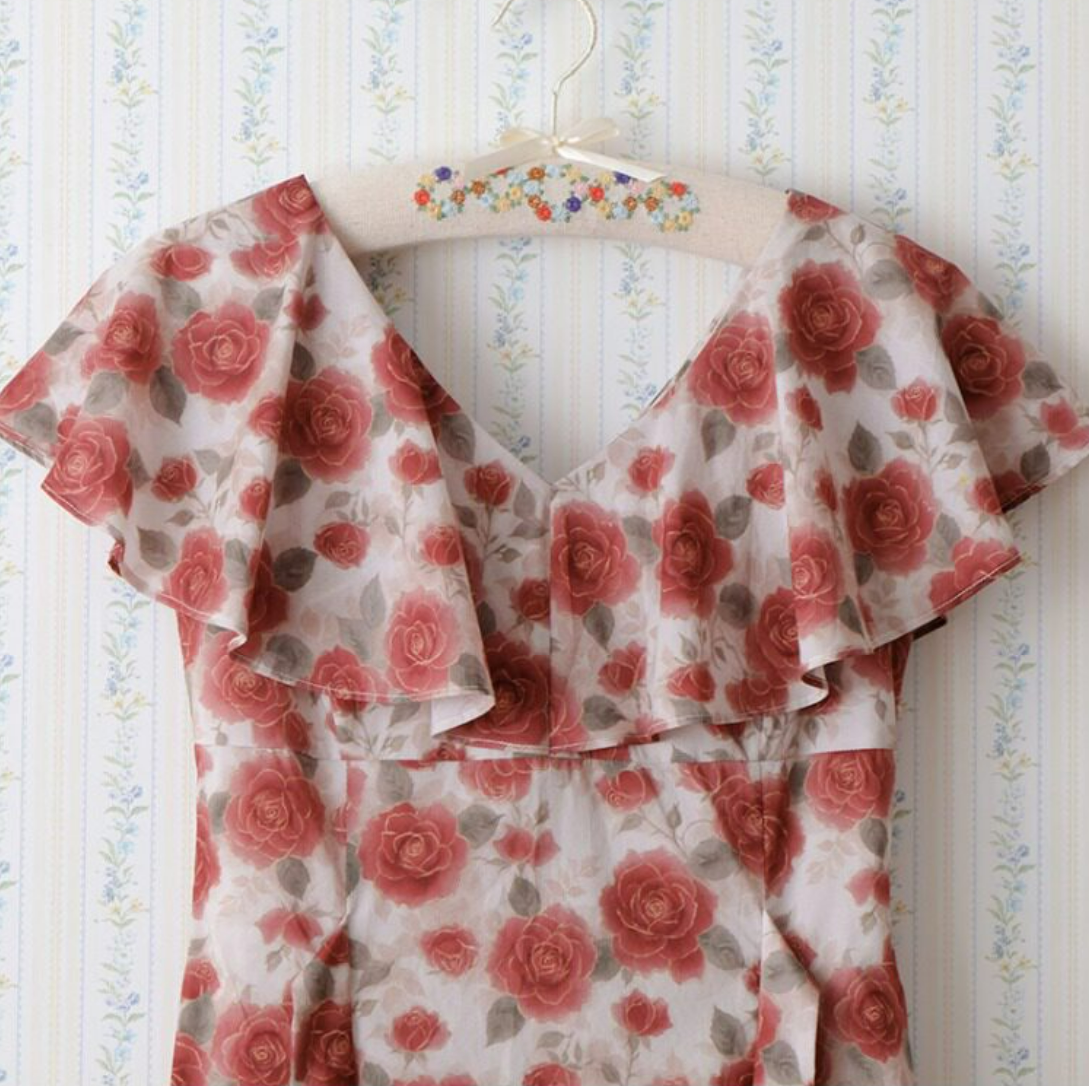 Rose Floral V Neck Vocation Midi Dress